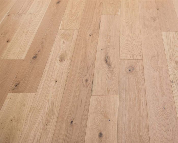 Sample flooring image of LW Flooring Sonoma Valley Collection - Madeira - SVWO12MA7P