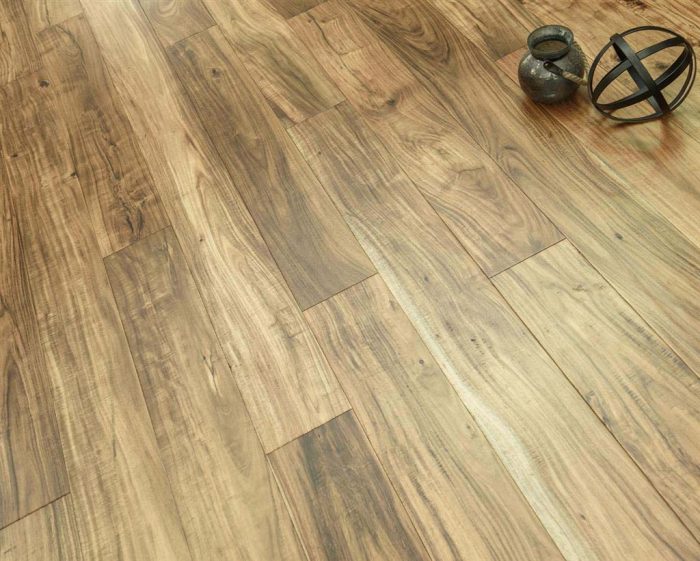 Sample flooring image of LW Flooring Sonoma Valley Collection - Natural - SVAC12N7