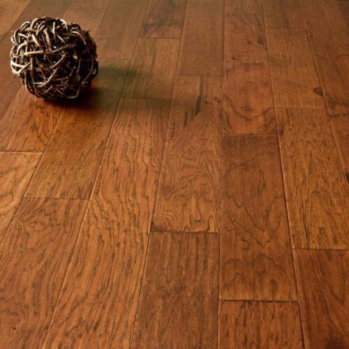 Sample flooring image of LW Flooring Traditions Collection - Chestnut - HSAH10C5