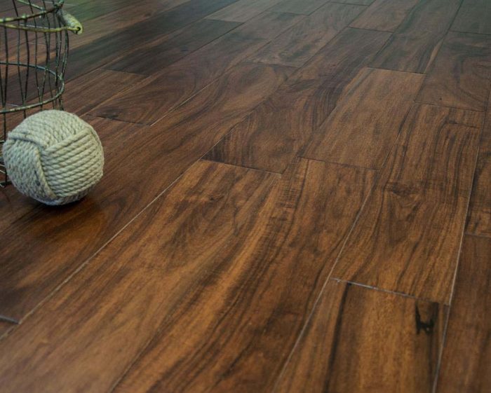Sample flooring image of LW Flooring Traditions Collection - Dawn - HSAC10D5