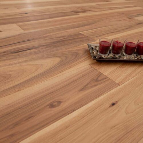 Sample flooring image of LW Flooring Traditions Collection - Honey Mango - TCAH12HM6