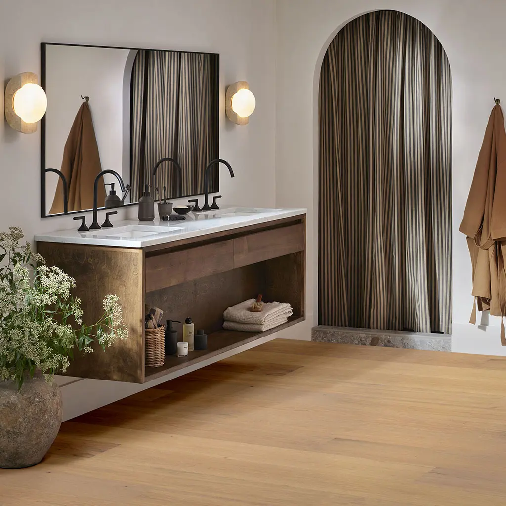 Flooring image of Anderson Tuftex - Chateau Oak Collection - Courtyard - AA847-11095