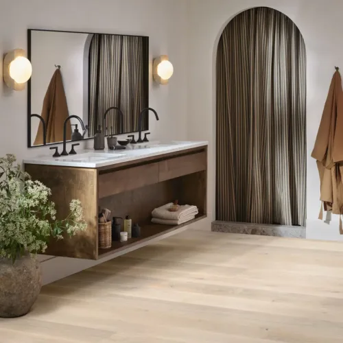 Flooring image of Anderson Tuftex - Chateau Oak Collection - Gable - AA847-11091