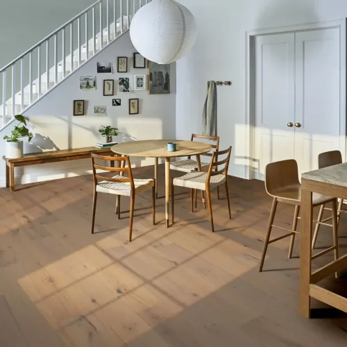 Flooring image of Anderson Tuftex - Chateau Oak Collection - Parlor - AA847-17062