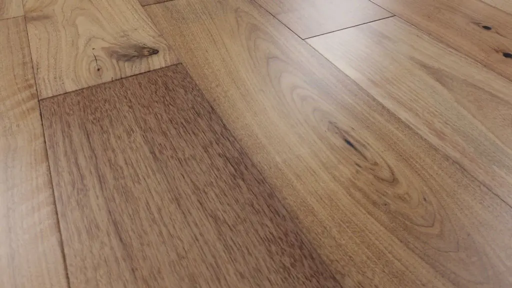 Flooring image of Anderson Tuftex - Revival Walnut Collection - Sirocca - AA832-17045